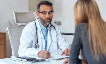 ¿Cuándo es la radioterapia estereotáctica el tratamiento adecuado para el cáncer?