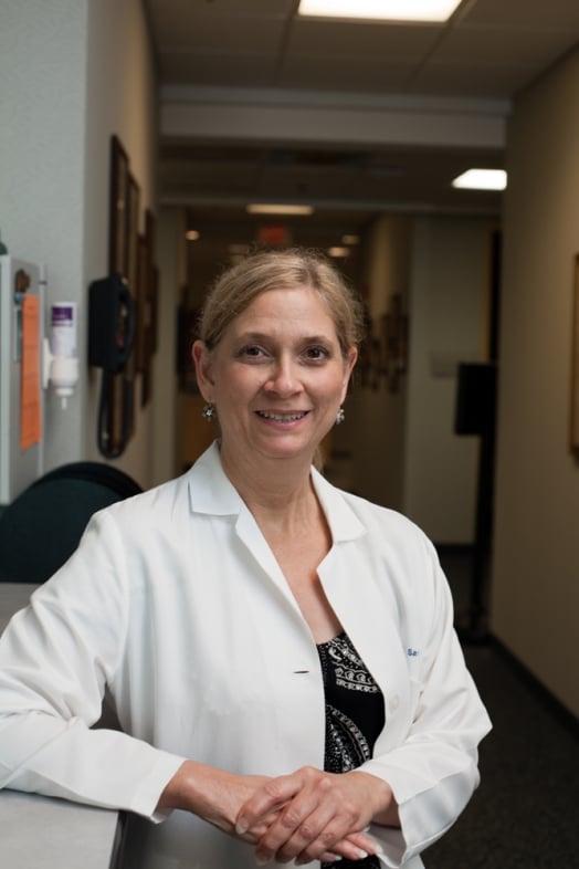 Oncología Médica - Linda Sawyer, NP-C